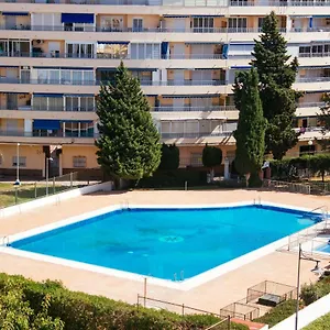 https://apartamento-maranon-torre-del-mar.1costadelsol.com